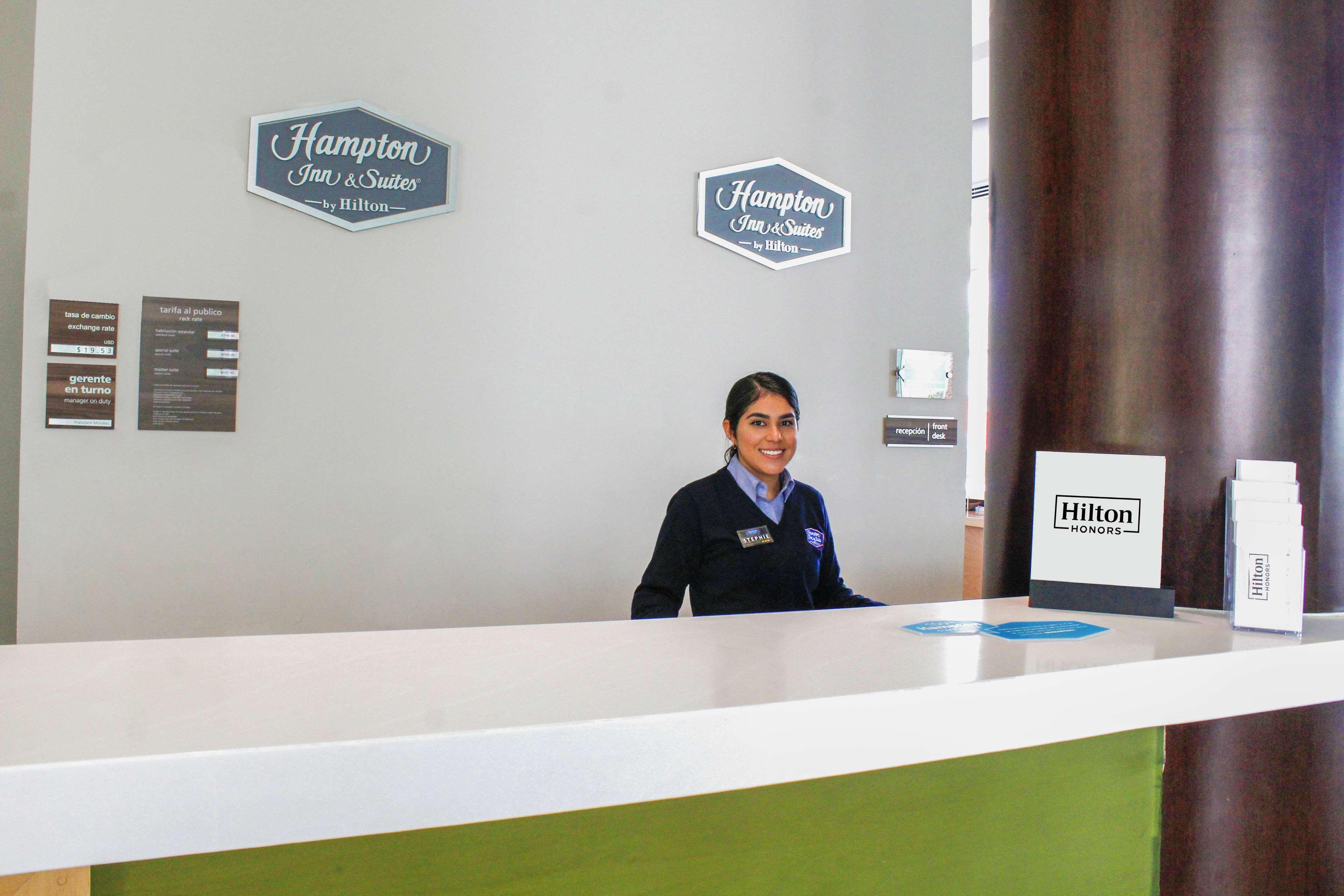 Hampton Inn & Suites By Hilton Aguascalientes Aeropuerto Esterno foto